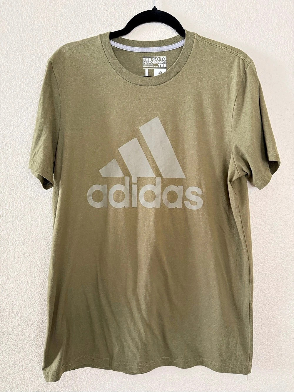 adidas The Go-To Performance Tee in Green Mens Large